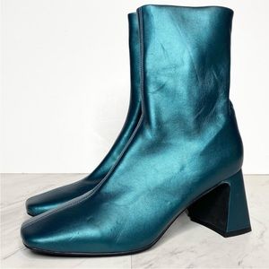 Metallic Bootie 8.5